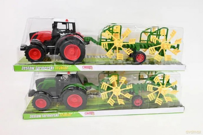 Traktor z maszyną rolniczą G218240 92483