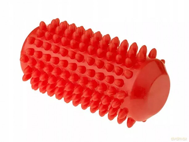 Wałek do masażu 12.8 cm, czerwony