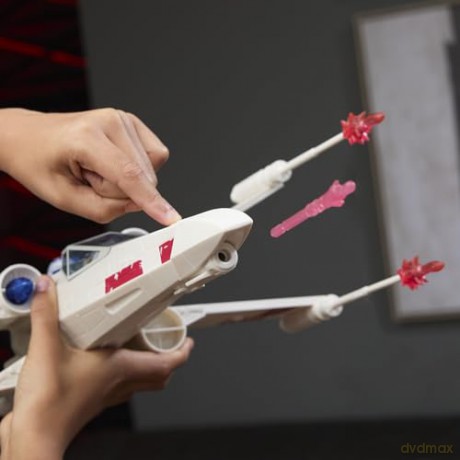 Hasbro Disney Star Wars Epic World of Action Power the Force Luke Skywalkers Force Strike XWing Vehicle G0768