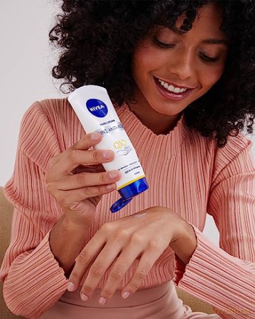 NIVEA HAND Krem do rąk 100ml 3w1 Anti-Age 84624