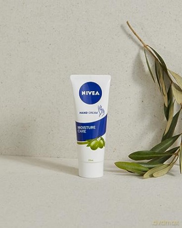 NIVEA HAND Krem do rąk z oliwą z oliwek 84605