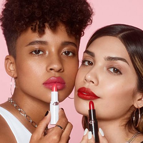 WET N WILD Megalast Błyszcząca pomadka nawilżająca Strawberry lingerie