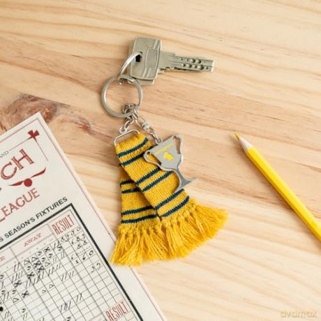 Harry Potter Keyring Hufflepuff Scarf 15 cm