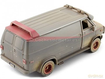 Greenlight Collectibles - 1/24 The A-Team - 1983 GMC Van with Bullet Holes