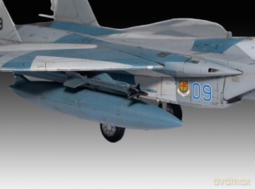 REVELL - Boeing F-15C Eagle 1:72