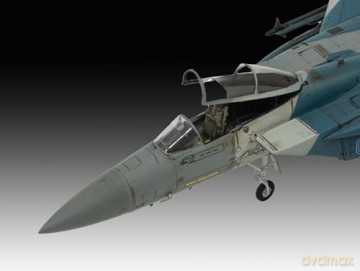 REVELL - Boeing F-15C Eagle 1:72