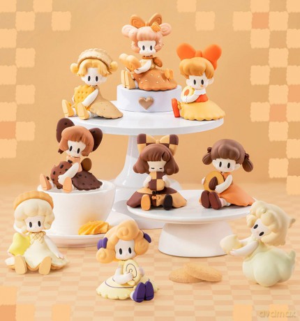 Uki Blind Box Figures Assortment Midnight Tea Party Limited Edition 7 cm (8) [FIGURKA]