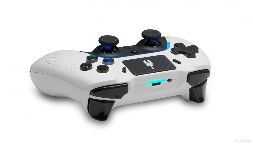 Spartan Gear Aspis 4 Wired Wireless Controller compatible with PC wired and playstation 4 wireless colour WhiteBlack