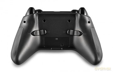 Spartan Gear Mora 3 Wireless Controller compatible with PC and switch