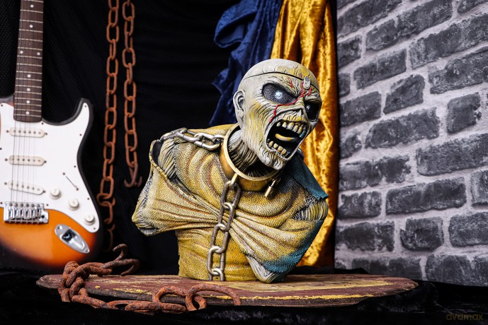 Iron Maiden: Iron Maiden Piece Of Mind Bust 25cm Figurine (48)