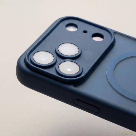 Nakładka Mag Matt do iPhone 11 ciemnoniebieska camera protection
