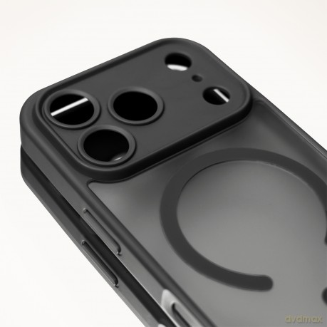 Nakładka Mag Matt do iPhone 12 6,1" czarna camera protection