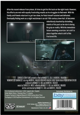 Moments of Darkness [DVD]