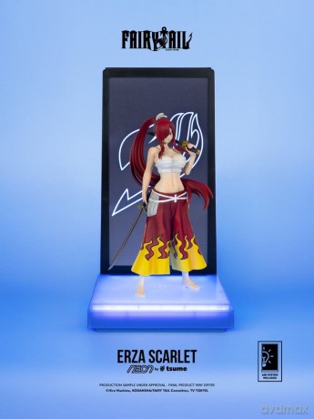 Fairy Tail Neon Figure 1/9 Erza Scarlet 25 cm [FIGURKA]