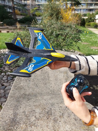 AS Silverlit: Flybotic - Sonic Evo Remote Control Airplane Blue (7530-85741)
