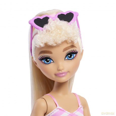 Mattel Barbie: Dream Besties - Barbie Malibu Doll (JGH83)