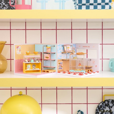 MGA Miniverse: Make it Mini Spaces Starter Pack - Ice Cream Playset (566212)