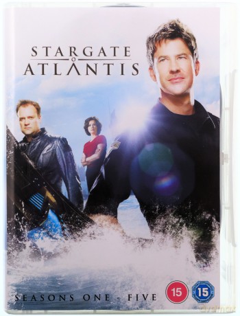 Stargate: Atlantis (Gwiezdne Wrota: Atlantyda) [20xBlu-Ray]