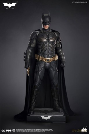 The Dark Knight Life-Size Statue Batman Ultimate Edition 207 cm [FIGURKA]