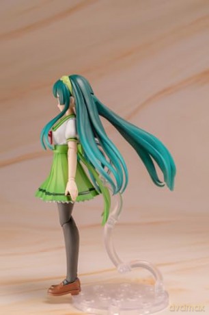 Tohoku Zunko/Zundamon Project Plafia Plastic Model Kit Tohoku Zunko 13 cm