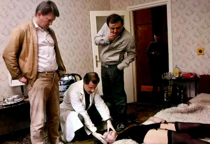 07 - Bitte melden! (07 zgłoś się) - Kult-Krimiserie - Alle 17 Folgen - Deutsch synchronisiert - Spannung, Polizei-Serie, TV-Klassiker [DVD]