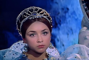 Die schöne Warwara (DEFA Filmjuwelen) [DVD]