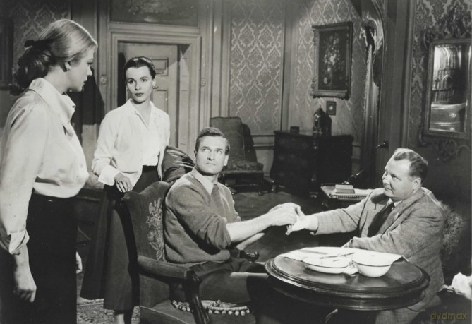 Gefährlicher Urlaub (1953) - Film Noir Thriller mit James Mason und Hildegard Knef - Remastered Klassiker vor der Kulisse Berlins [DVD]