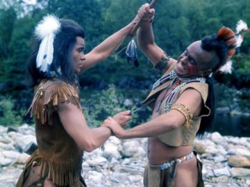 Lederstrumpf Saga - Zwei Abenteuerserien mit insgesamt 30 Folgen nach den Büchern von James Fenimore Cooper auf 9 DVDs - Ein Highlight für jeden Fan des Physischen Mediums [DVD]