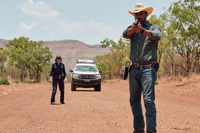 Mystery Road - Verschwunden im Outback - Staffel 1 - Die ersten 6 Folgen der preisgekrönten australischen Krimiserie (2DVD) [DVD]