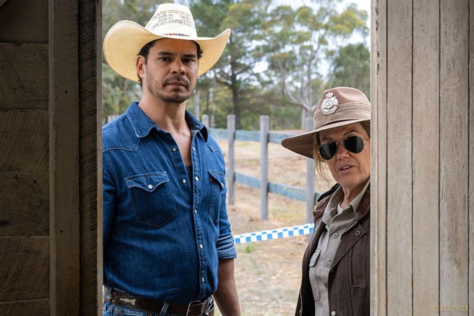 Mystery Road Origin Staffel 2 - Preisgekröntes 6-teiliges Prequel zur Erfolgsserie "Mystery Road - Verschwunden im Outback" [DVD]