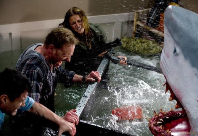 Sharknado - More Sharks, More Nado! - 10th Anniversary Edition - Action-Sci-Fi-Kultfilm mit Ian Ziering und Tara Reid [Blu-Ray 4K]