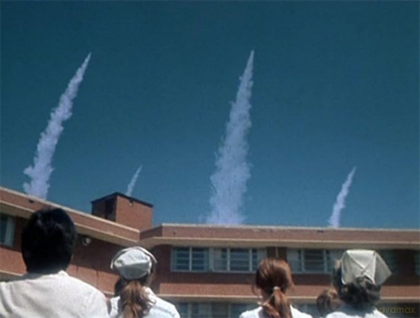 The Day After - Der Tag danach (1983) Beklemmender Atomkrieg Film über Kalter Krieg und nukleare Katastrophe intensiv und eindrucksvoll WME Film Klassiker [DVD]