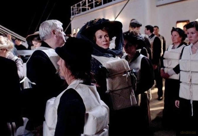Titanic - Der komplette Zweiteiler Historien Drama Katastrophenfilm vom Downton Abbey Autor Julian Fellowes 2012 (HISTORY MOVIES by WME Home Entertainment) [DVD]