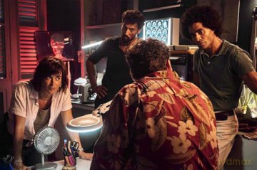Deadly Tropics (Staffel 1 bis 4) 32 Folgen der populären Krimiserie (OT:Tropiques criminels) zzgl. Mary Higgins Clark Krimi Thriller (9s) [DVD]