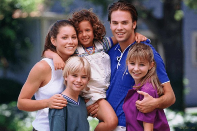 Eine himmlische Familie (7th Heaven) Gesamtedition mit Sammler-Postkarte der kompletten Kult-Familienserie mit Staffel 1-11 (11 Blu-Ray) [Blu-Ray]