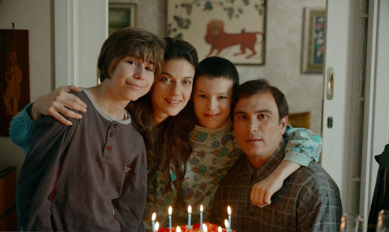 Familia [DVD]
