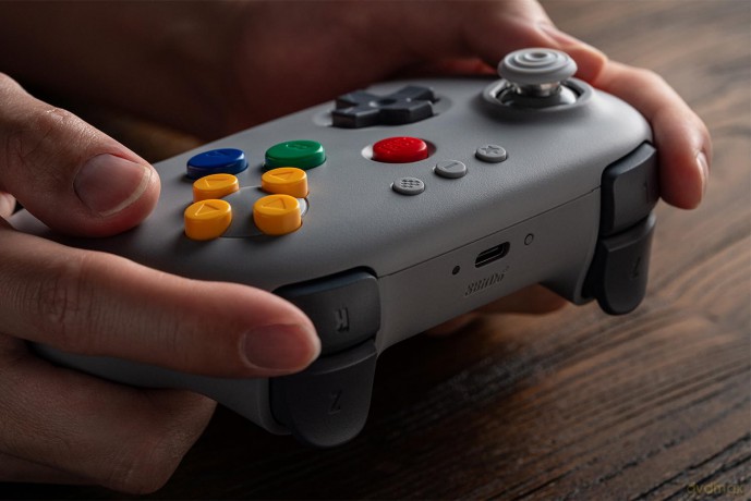 8Bitdo - 64 Bluetooth Controller - Grey