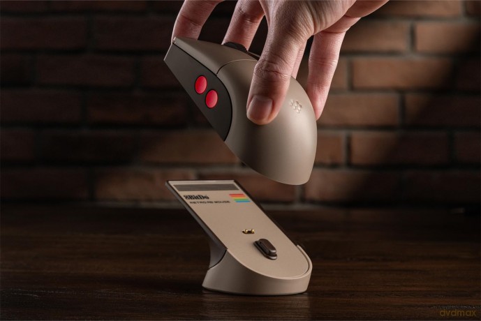 8Bitdo - Retro R8 Mouse C64 Edition - Grey