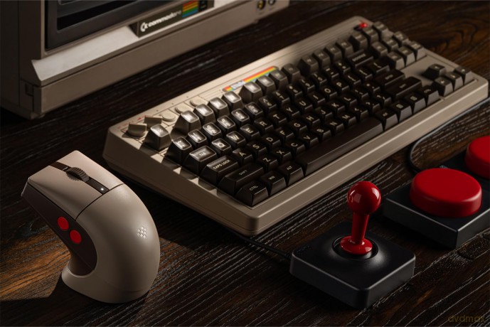 8Bitdo - Retro R8 Mouse C64 Edition - Grey