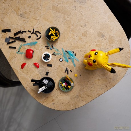 LEGO Pokemon Pikachu i Pokeball (72152) [KLOCKI]