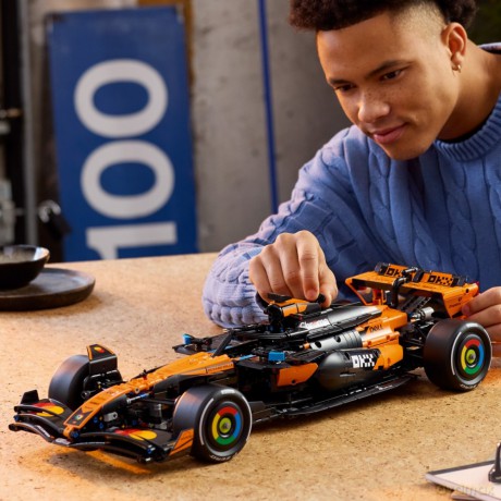 LEGO Technic Bolid F1 McLaren MCL39 (42228) [KLOCKI]