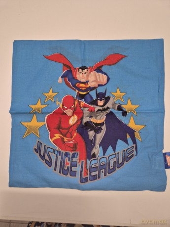 Justice League - Poszewka na poduszkę 40 x 40cm
