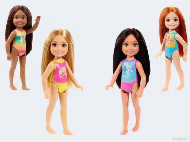Mattel GLN 73 - Barbie - Chelsea Club - Puppe im Badanzug - 18 Stück im Display sortiert