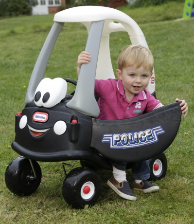 Little Tikes: Cozy Coupe - Police Car (Refresh) (170539)