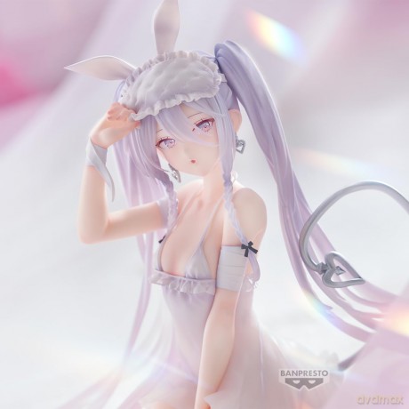 Bandai Rurudo - Espresto Sleepy Bunny Sugar Figure