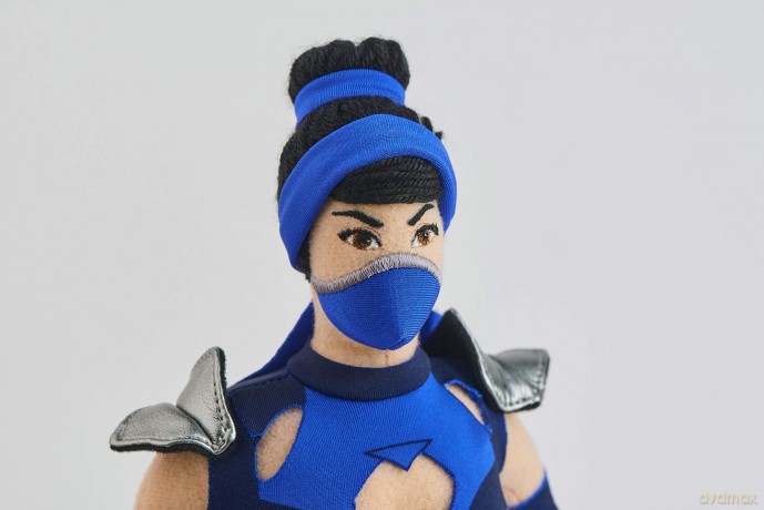 Collectible plush MORTAL KOMBAT Kitana 36 cm
