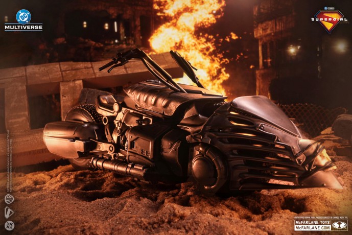DC Multiverse Lobo's Spacehog (Supergirl Movie) Vehicle McFarlane Toys