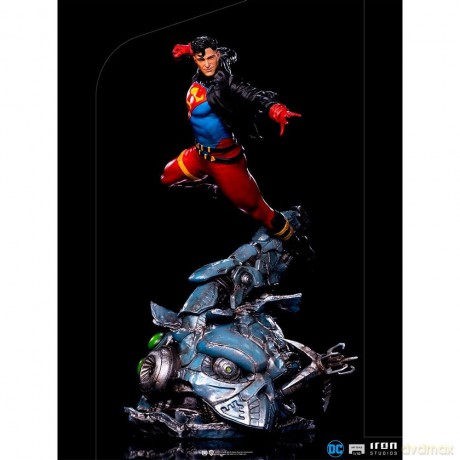 Iron Studios DC COMICS - Superboy Statue 1/10