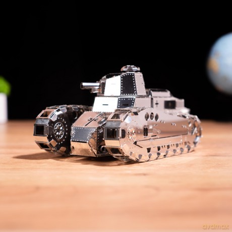 Metal Time | Nimble Fighter Mechanical model DIY kit of tank, 179 parts | World of Tanks