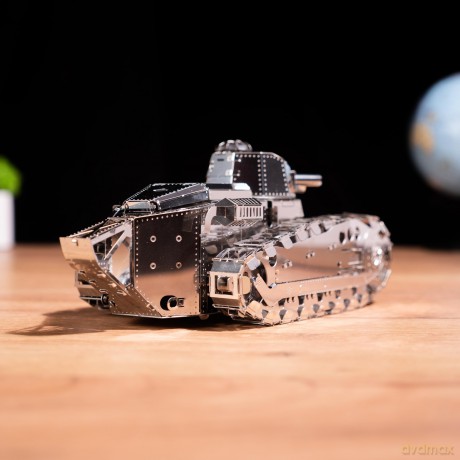 Metal Time | Nimble Fighter Mechanical model DIY kit of tank, 179 parts | World of Tanks